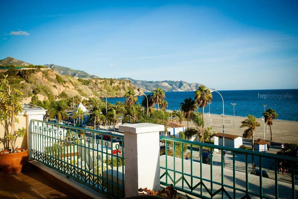 Edificio Sol Apartment Nerja Luaran gambar